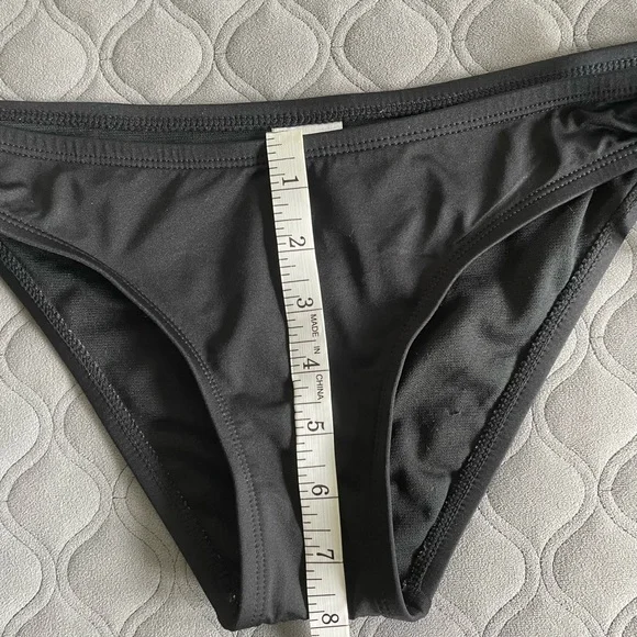 Kona Sol Bikini Bottom, Size Small - Picture 8 of 9